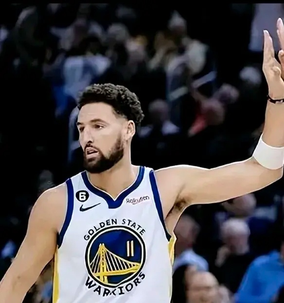 勇士主帅盛赞汤普森：他将成为球队未来的核心