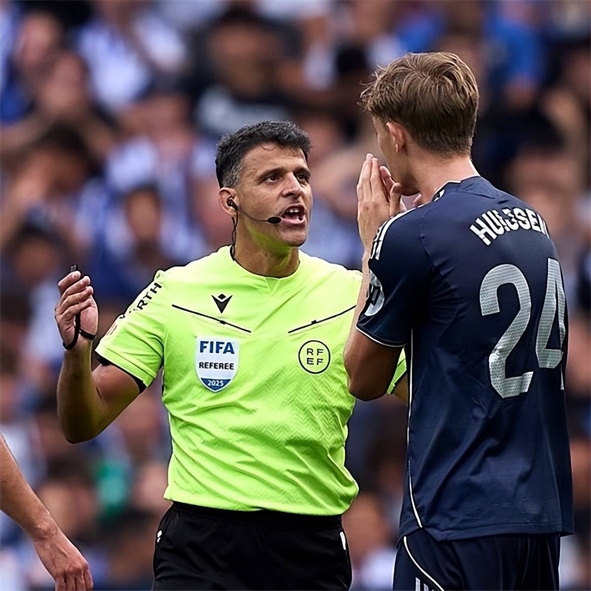 B体育体育网页版入口-切尔西客场逼平皇马，占据优势的简单介绍