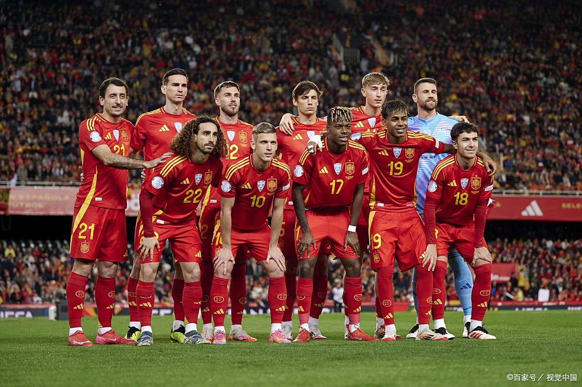 包含西班牙连扳两球，晋级欧国联决赛奠定基础的词条