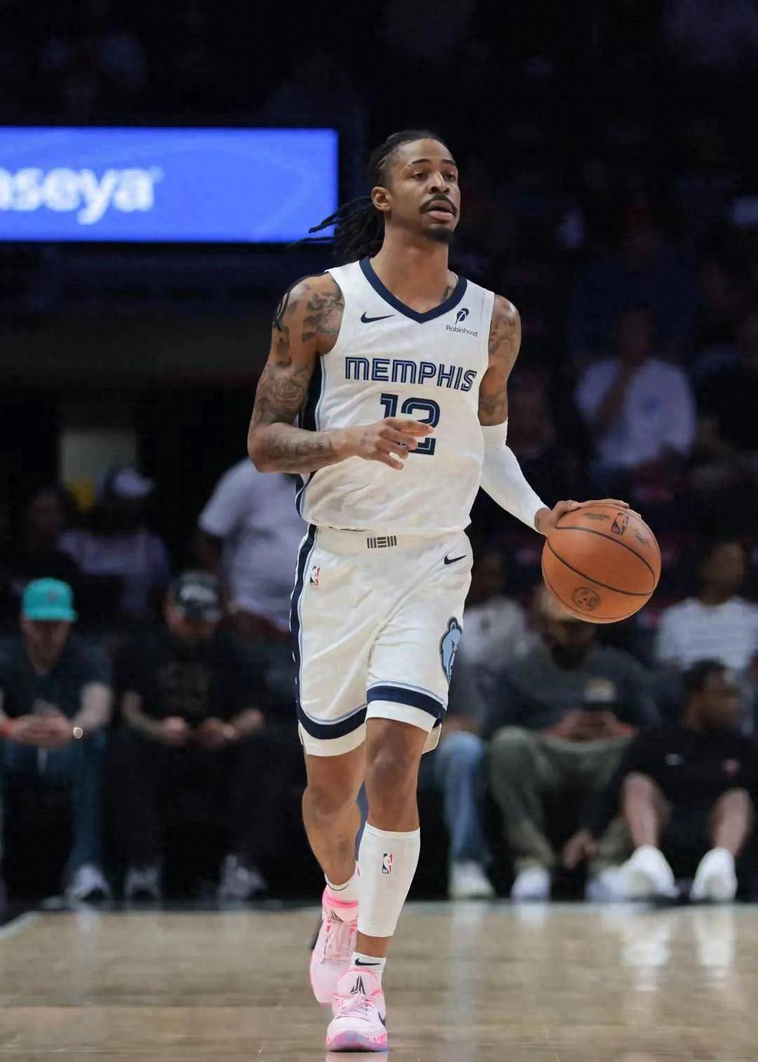 B体育体育视频-关于末节狂飙3分球，篮网绝地逆袭狙击灰熊的信息