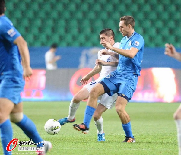 富力主场惨败泰达,遭遇连败局面 富力主场惨败泰达,遭遇连败局面